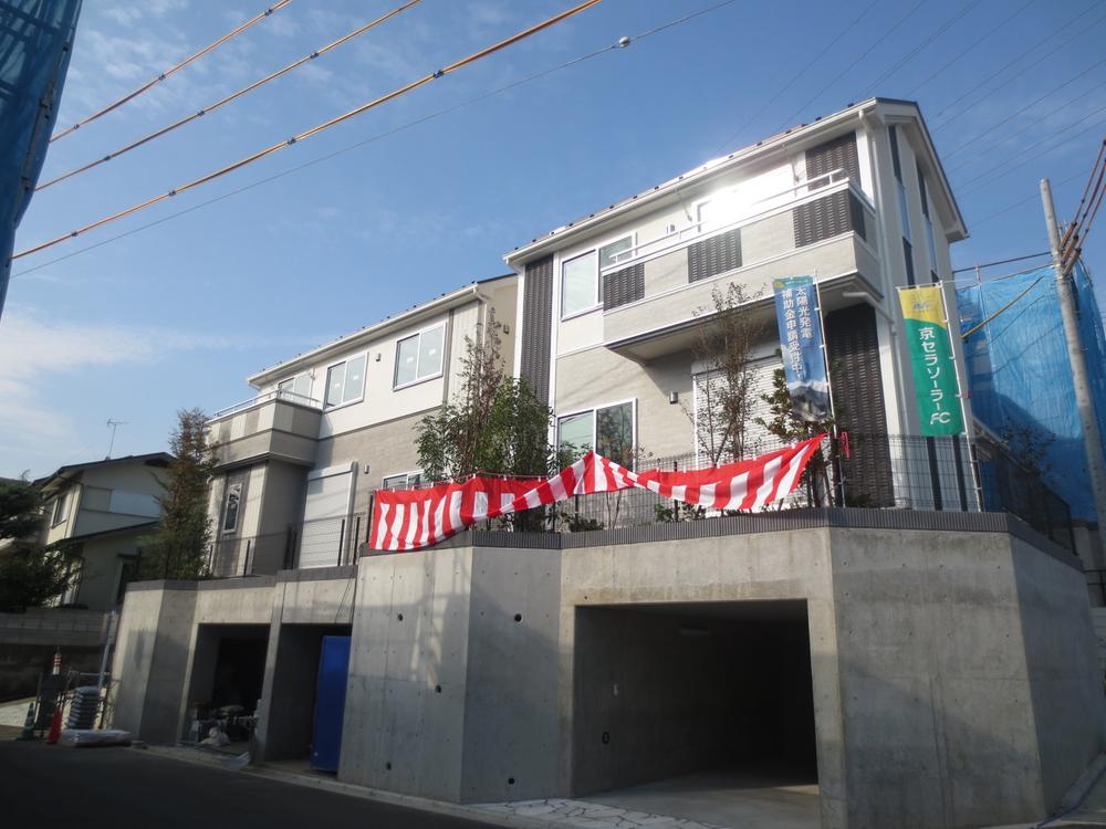 Local appearance photo. Local (10 May 2013) Shooting 8 Building 9 Building