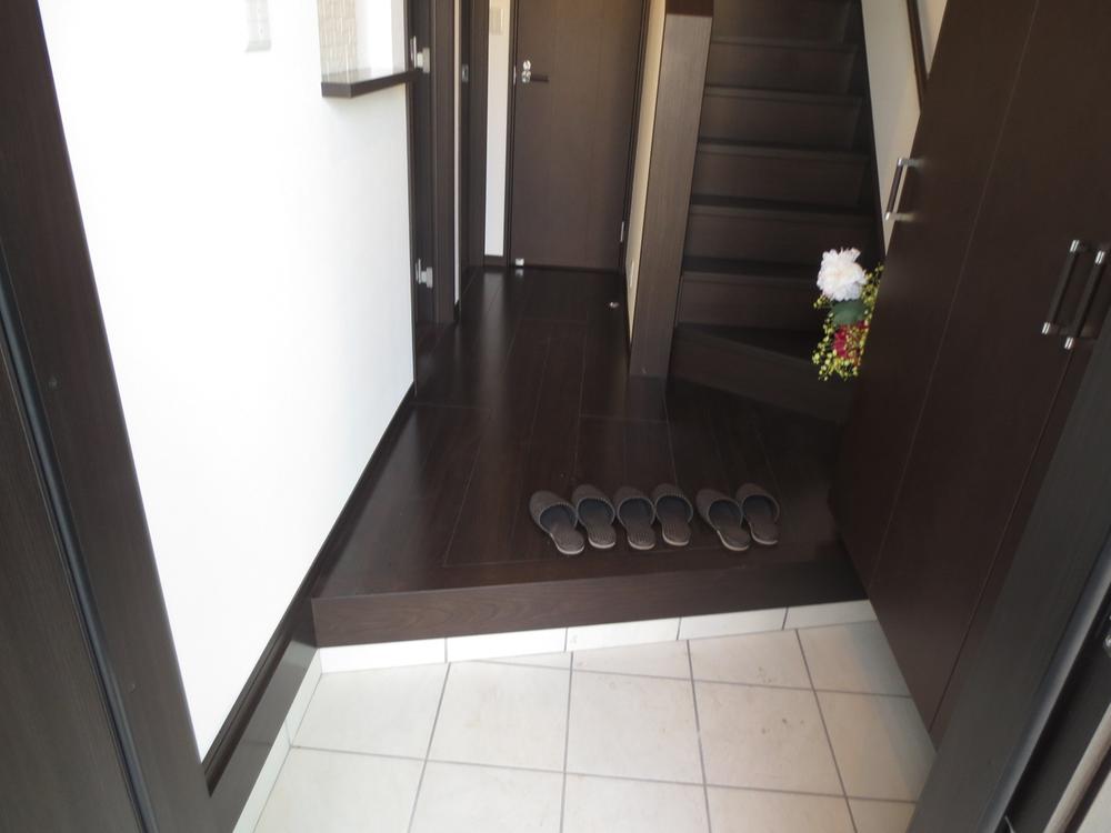 Entrance. Local (10 May 2013) Shooting 8 Building model building