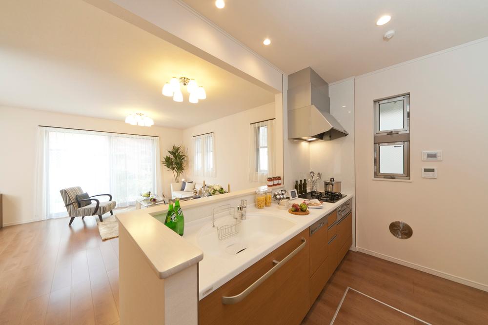 Same specifications photo (kitchen)