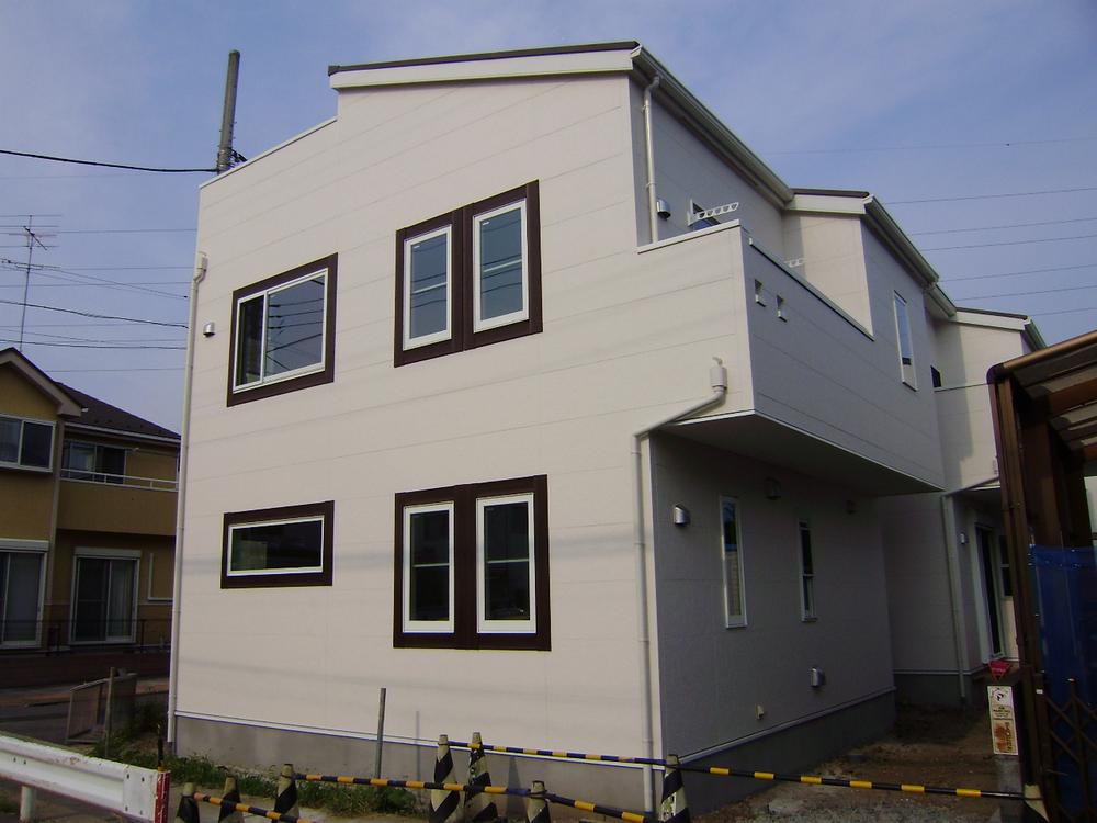 Local appearance photo. 2013 August 8 shooting A Building After became the only leave the outside structure. Nearing completion! 