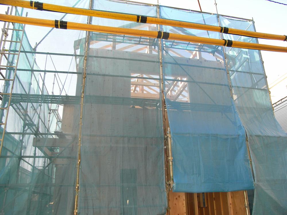 Local appearance photo. Local (11 May 2013) Shooting