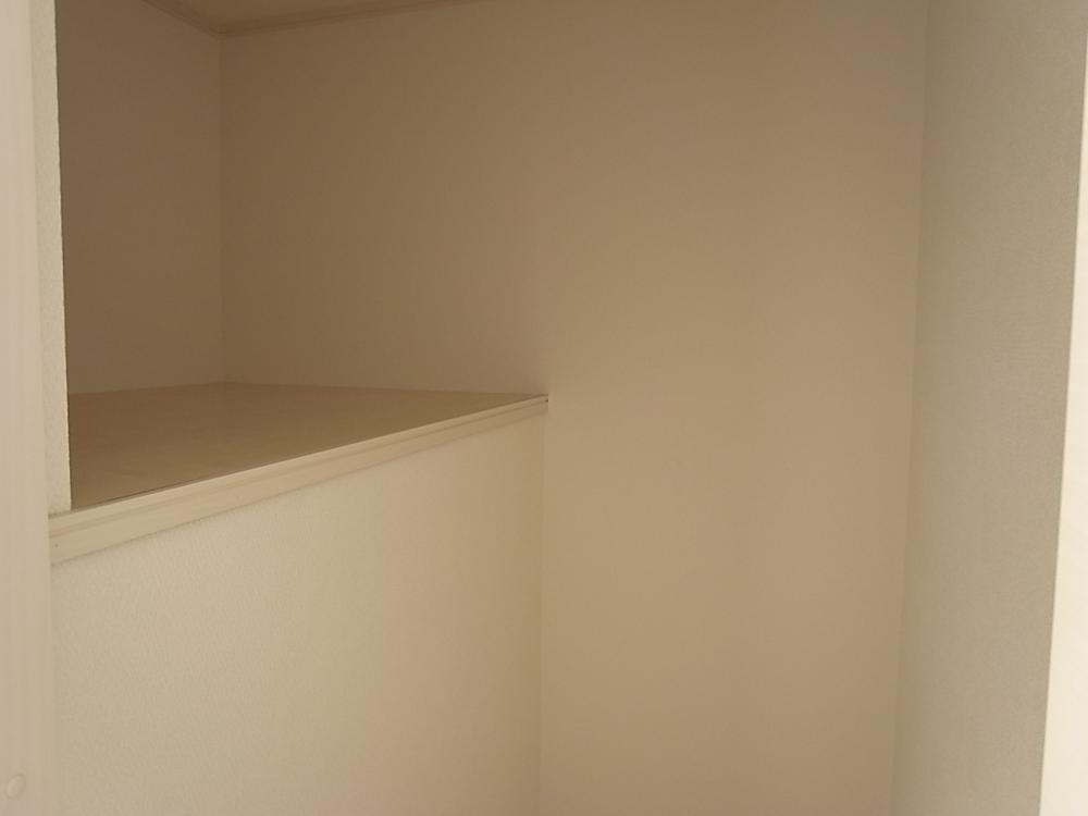 Receipt. Dead space of the stair portion also has been used as a storage space.