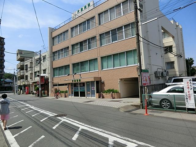 Hospital. Katakura of 1600m families to the hospital "emergency! To the term ", It is safe and there is a large hospital near.