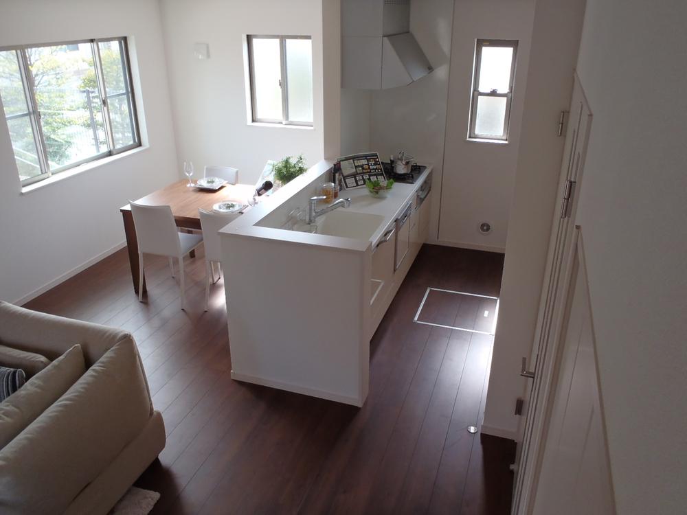 Living. Indoor (April 2013) Shooting