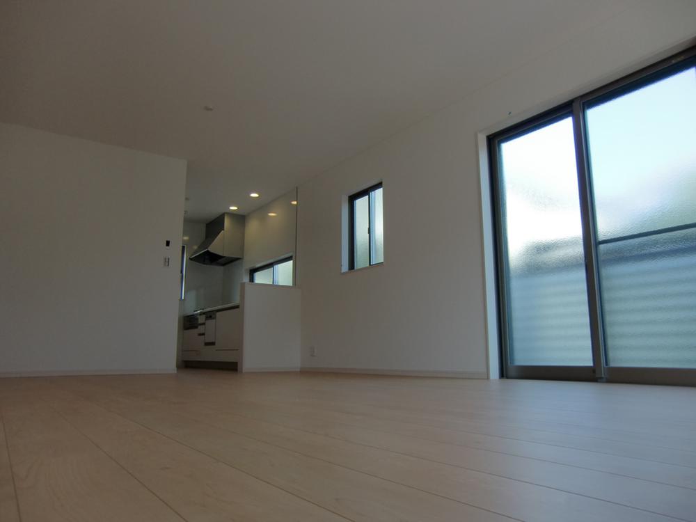 Living. Indoor (04 May 2013) Shooting, 21 Building