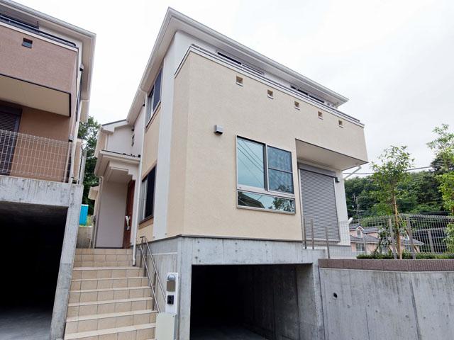 Local appearance photo. 1 Building Exterior Photos 3LDK + WIC + Grenier Yes