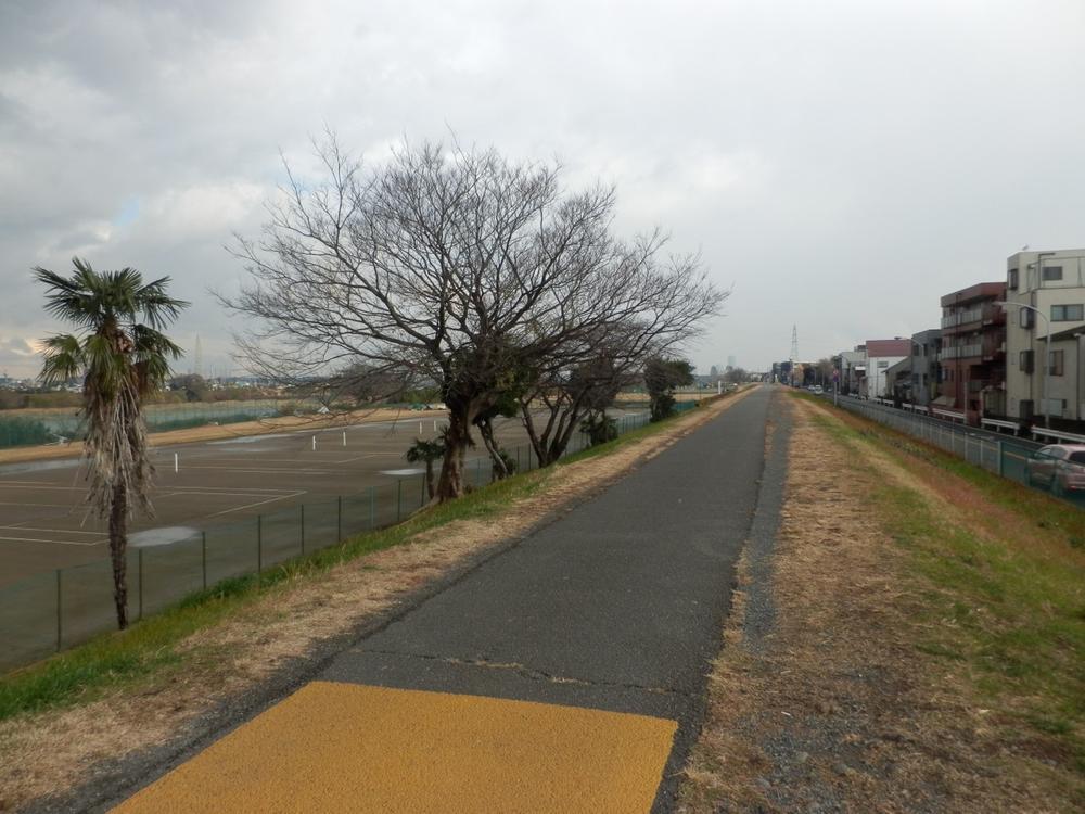 Other local. Local (December 20, 2013) Shooting It is a photograph of the nearby local. 