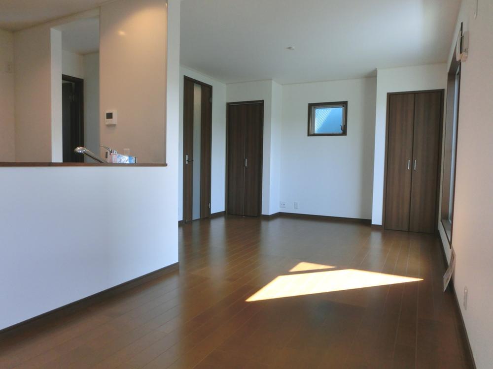 Living. Indoor (10 May 2013) Shooting 5 Building