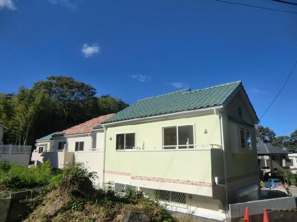 Local appearance photo. All four buildings of single-family