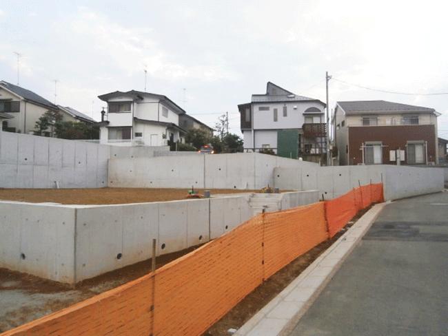 Local appearance photo. Local shooting