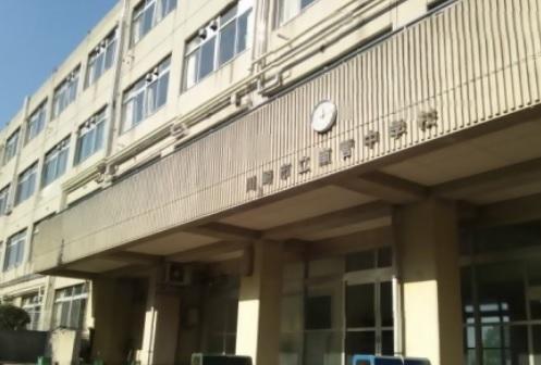 Junior high school. MinamiKan until junior high school 710m