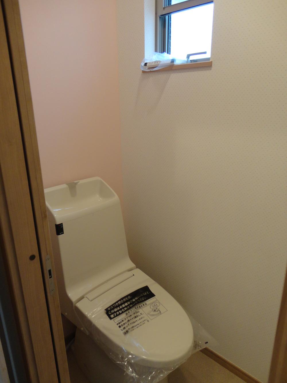 Building plan example (introspection photo). Integrated toilet INAX!