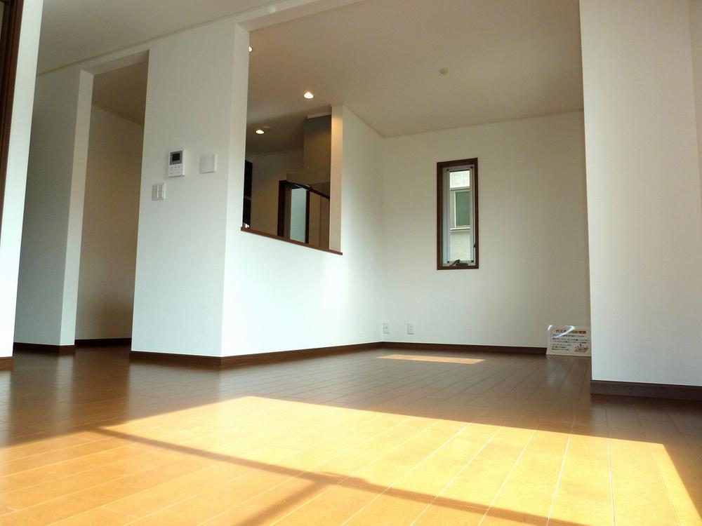 Living. 1 Building room (October 2013) Shooting