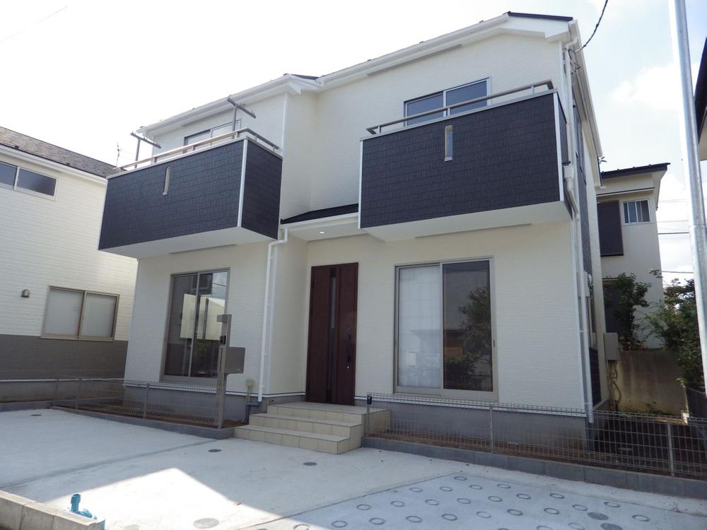 Local appearance photo