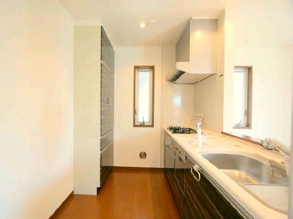 Kitchen. Water filter ・ Original system kitchen dishwasher