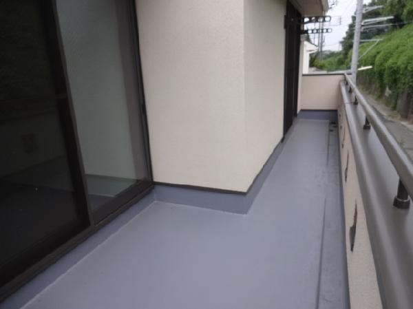 Balcony. Spacious south-facing balcony