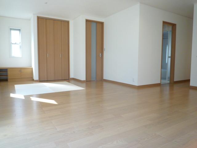 Living. LDK20 Pledge than to that tatami corner, Also it offers a lot of compartments to ensure the size of the room