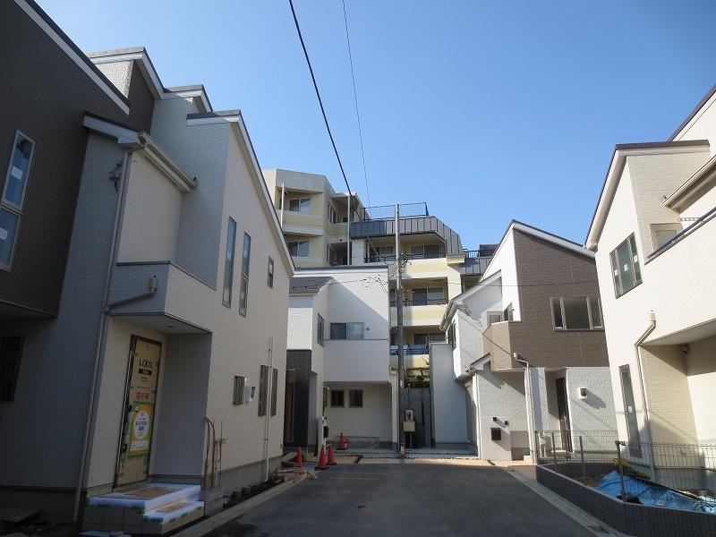 Local photos, including front road