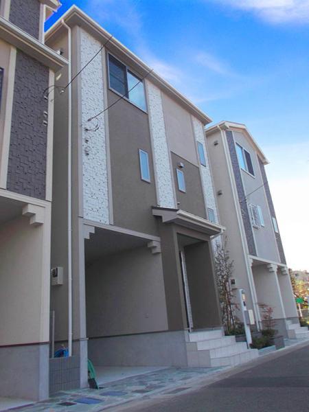 Local appearance photo