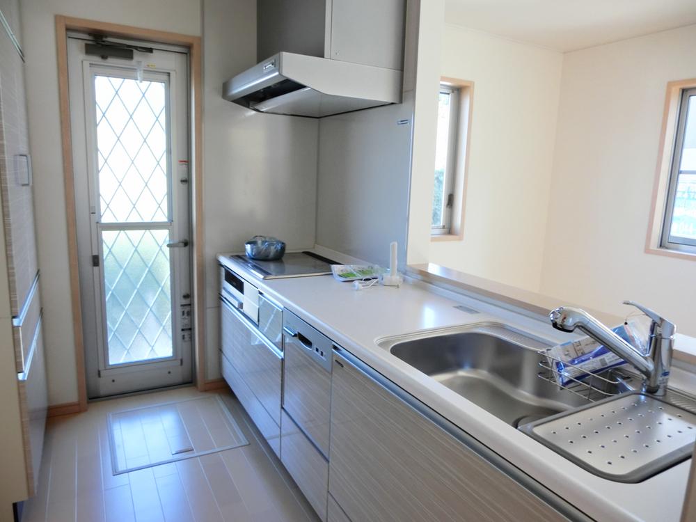 Kitchen. ☆ Ideal of Mom, It was counter kitchen! ☆ Until the toll-free ⇒0120-533-508 please feel free to contact!