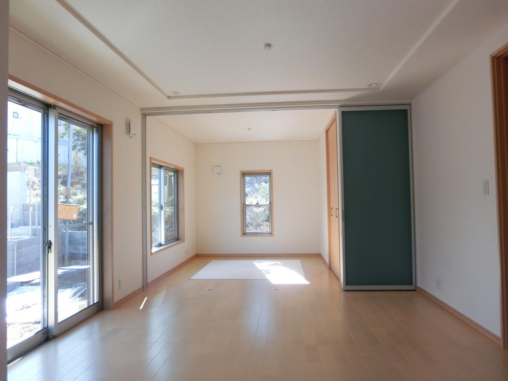 Living. LDK + tatami room = 20 quires more than! from here, Story is the start of the family. ☆ Until the toll-free ⇒0120-533-508 please feel free to contact!