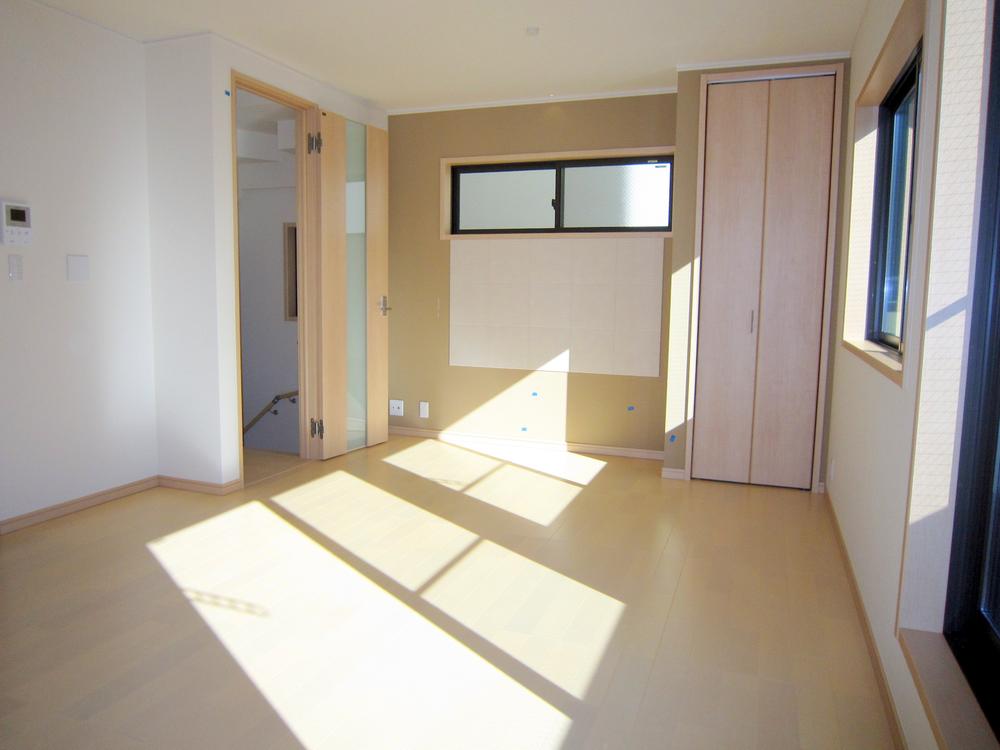 Living. LDK also increases likely relaxation time of family reunion. Building 2