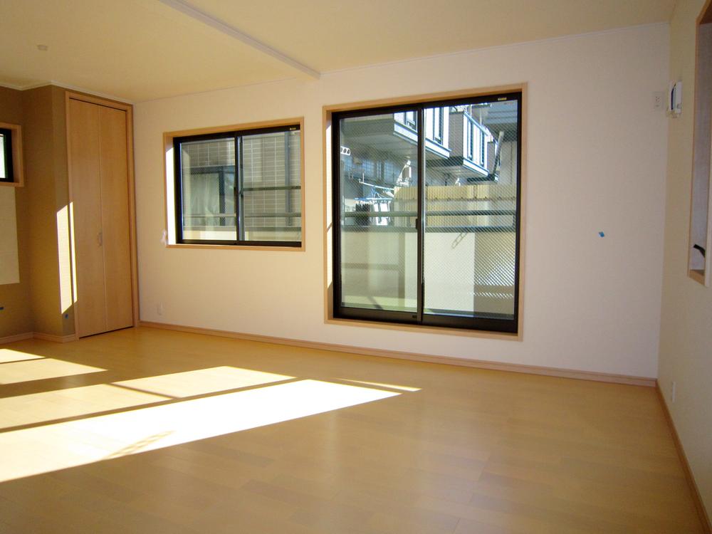 Living. LDK also increases likely relaxation time of family reunion. Building 2