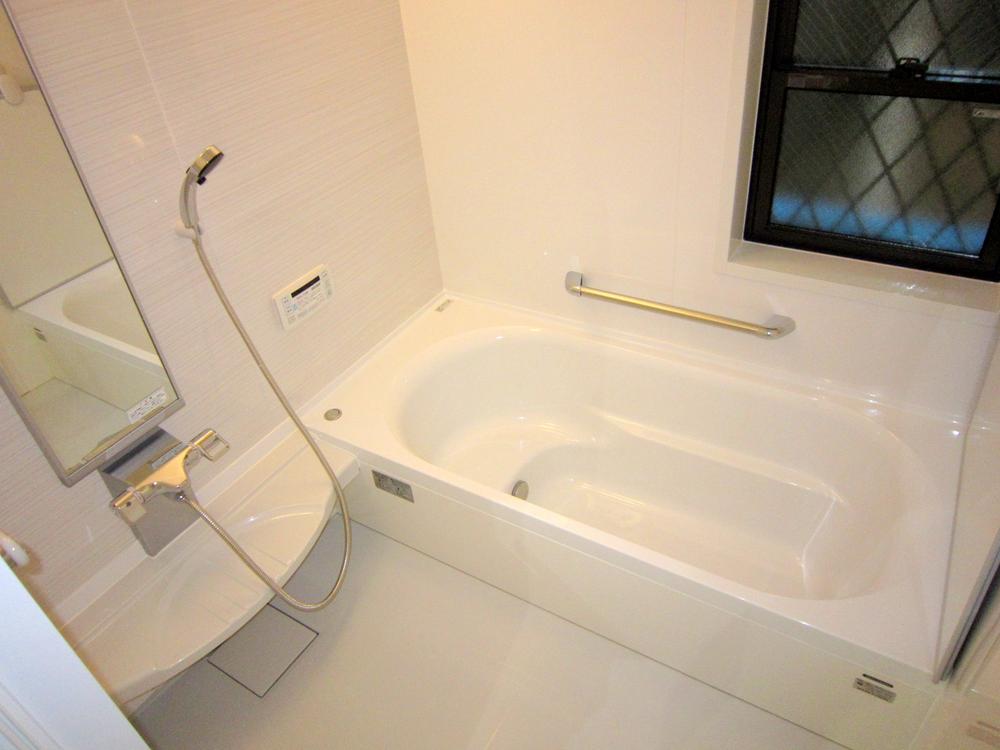 Bathroom. Achieve a comfortable bath time dated bathroom dryer. Building 2