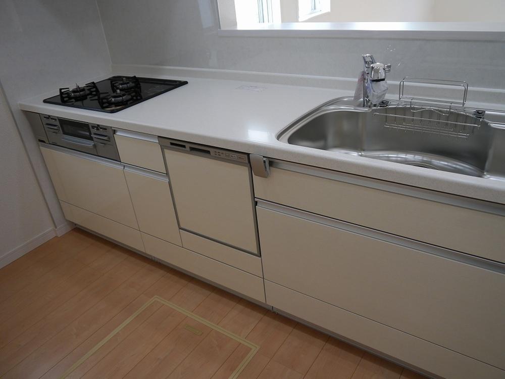 Kitchen. Released at the face-to-face kitchen feeling