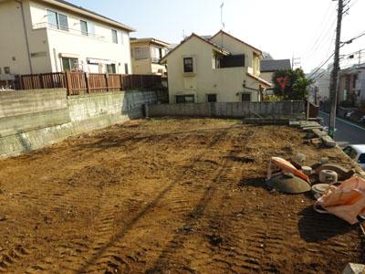 Local land photo. Local (12 May 2013) Shooting