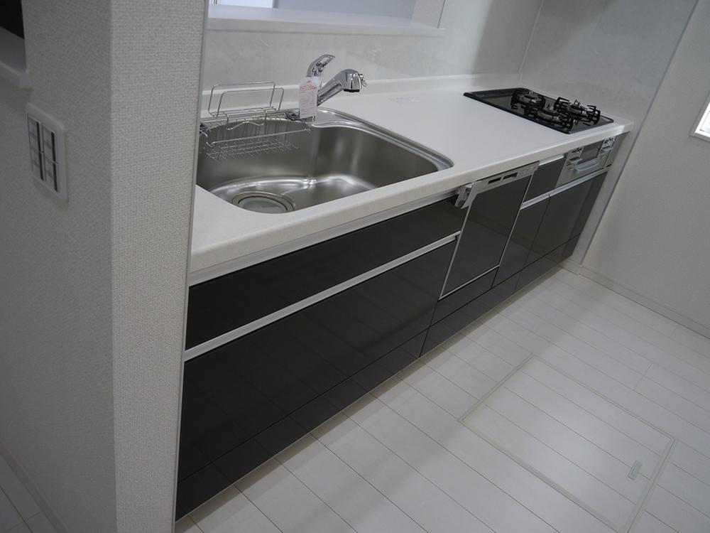 Kitchen. Released at the face-to-face kitchen feeling