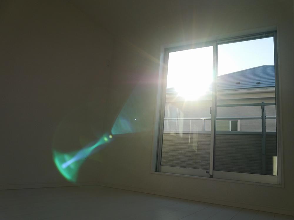 Non-living room. Day is good.