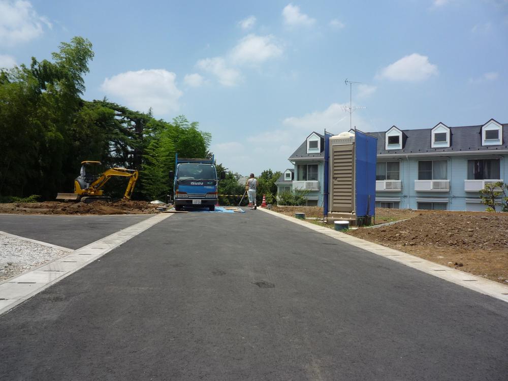 Local photos, including front road. Local (June 2013) Shooting