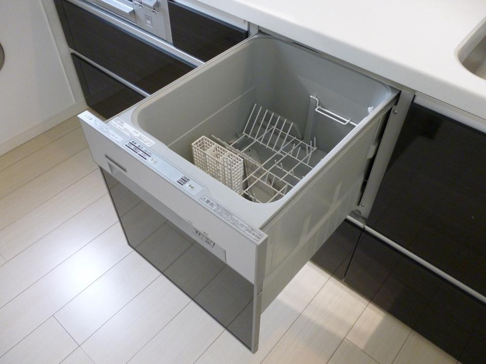 Same specifications photo (kitchen). The company construction cases