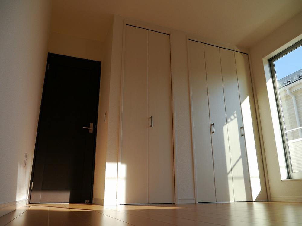 Non-living room. Day is good. Housing wealth