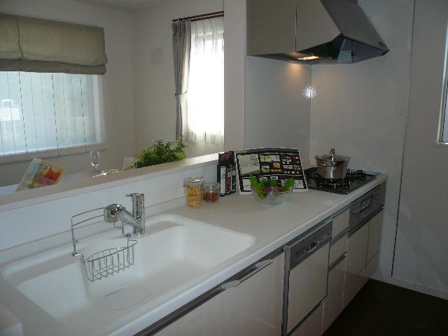 Kitchen. 22 Building System kitchen