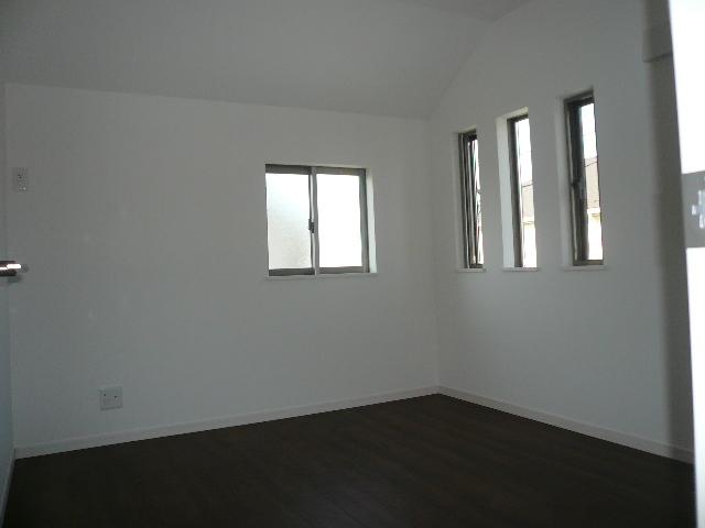 Non-living room. 22 Building Western style room