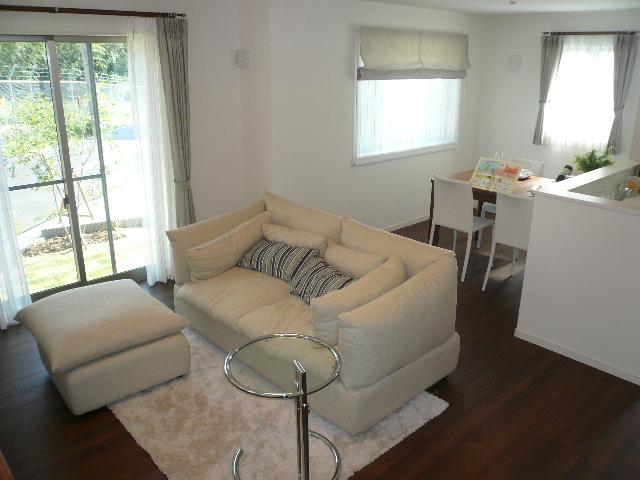 Living. 22 Building LD