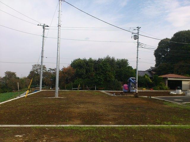 Local land photo. Located in a quiet residential environment, You can also enjoy views of the surrounding.