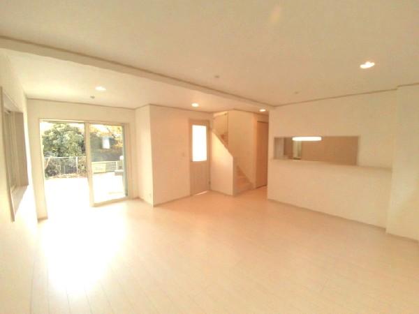 Spacious LDK18 Pledge