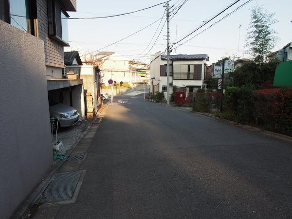 Other local. Frontal road