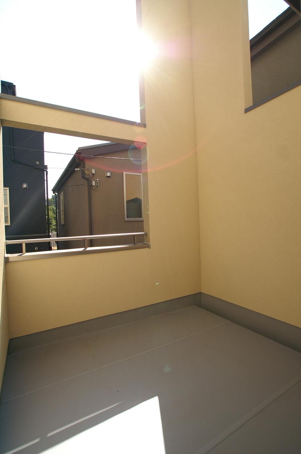 Balcony. Local (11 May 2013) Shooting