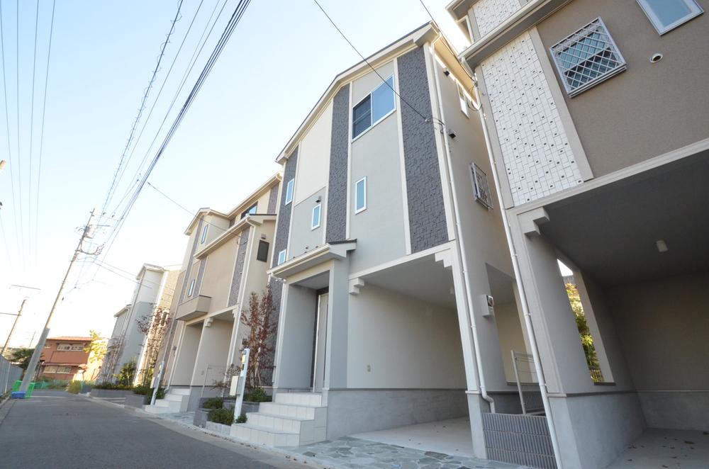 Local appearance photo. Local (11 May 2013) Shooting 5 Building