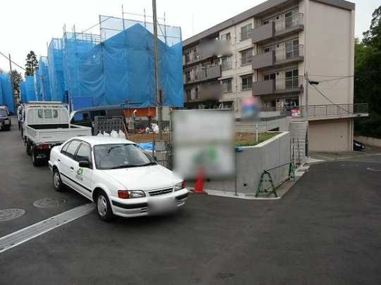 Local appearance photo. Appearance of under construction