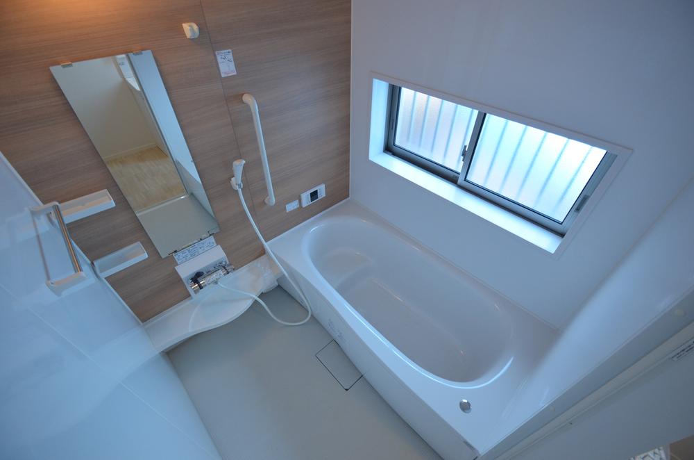 Bathroom. Indoor (12 May 2013) Shooting E Building