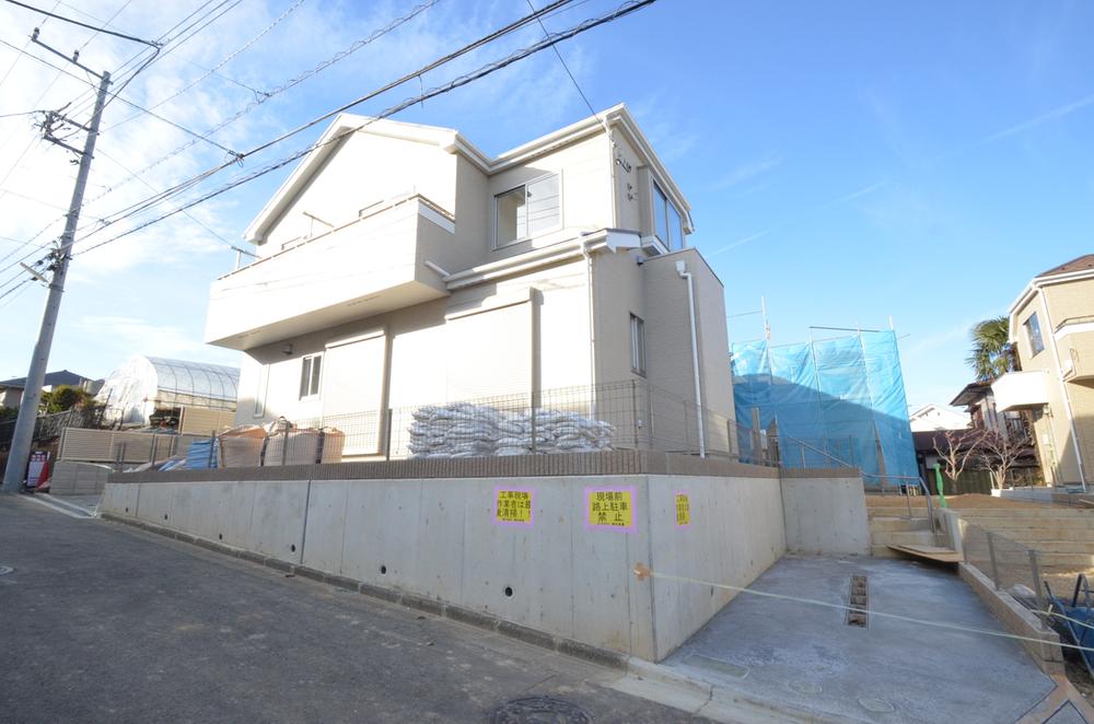 Local appearance photo. Local (12 May 2013) Shooting H Building