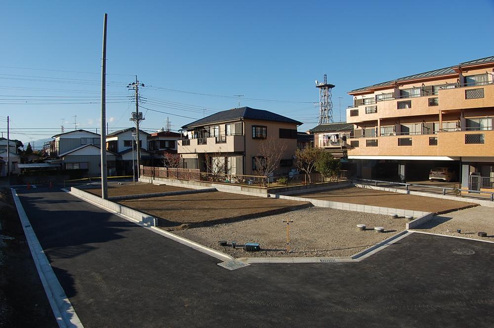 Local appearance photo. Local (11 May 2013) Shooting