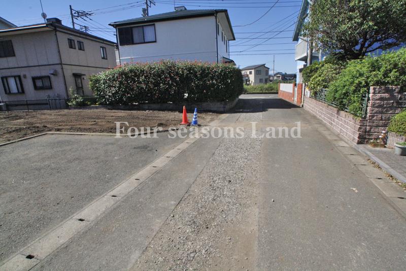 Local photos, including front road. Local (September 2013) Shooting