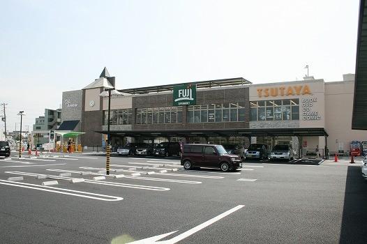Other Environmental Photo. 610m to Fuji Super & TSUTAYA