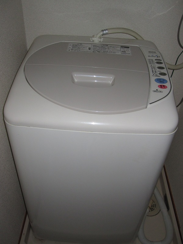 Other Equipment. Fully automatic washing machine
